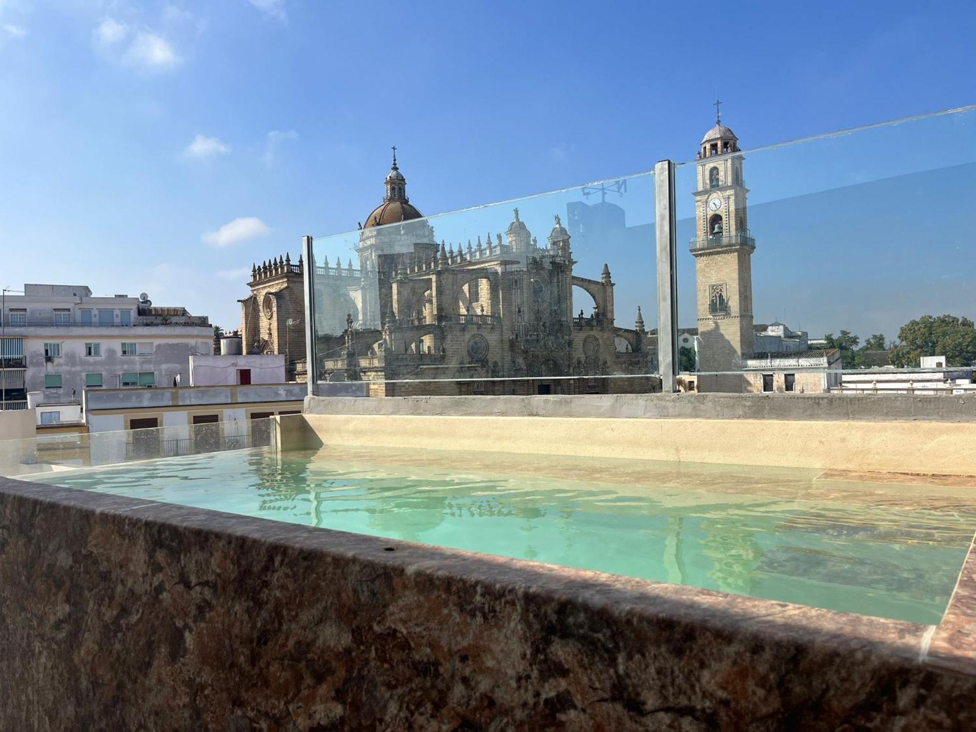 Catedral Suites Jerez Jerez de la Frontera Luaran gambar